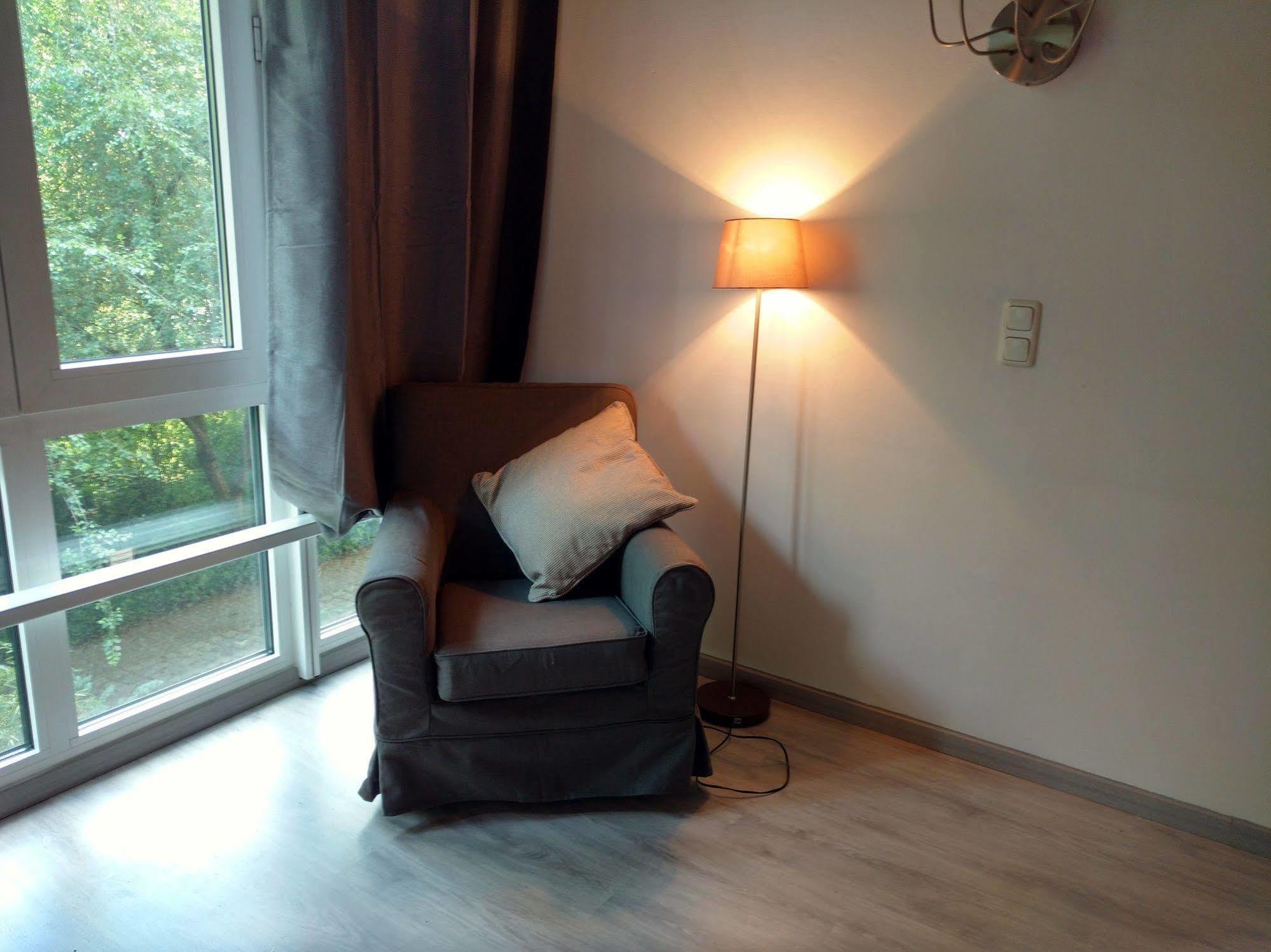 Midi Inn Parkhotel Mitte Берлин Екстериор снимка
